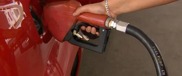Aplicacion-manguera-descarga-combustible-fuel-pump-Hidraservice