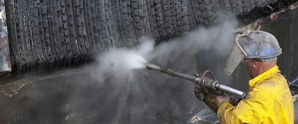 aplicacion-manguera-waterblast-descarga-agua-Hidraservice